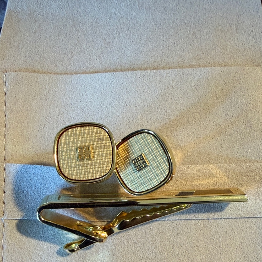 Givenchy Gold Cuff Links and Tie Clip Set